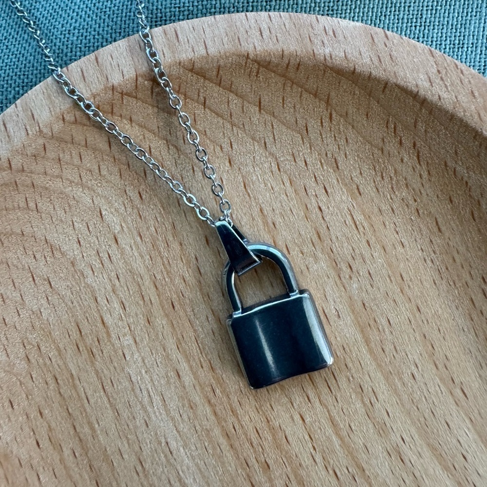 Silver Padlock Pendant Necklace